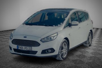 TITANIUM 180KM Led Navi ParkAssist Panoramadach